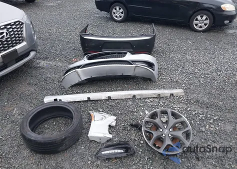 2021 Chrysler 300 300S z USA, uszkodzony, nr VIN 2C3CCABT5MH554772